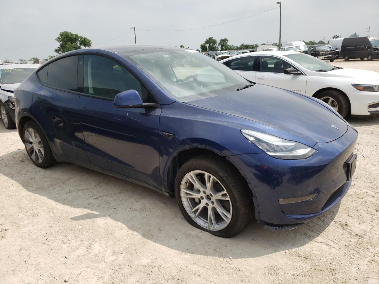 2022 TESLA MODEL Y  VIN:7SAYGDEE0NA003919