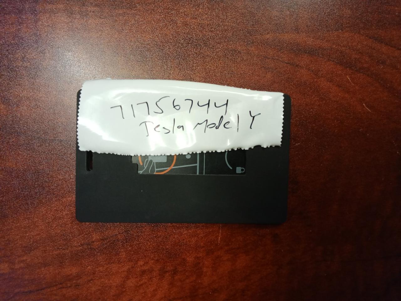 2022 TESLA MODEL Y  VIN:7SAYGDEF1NF391111