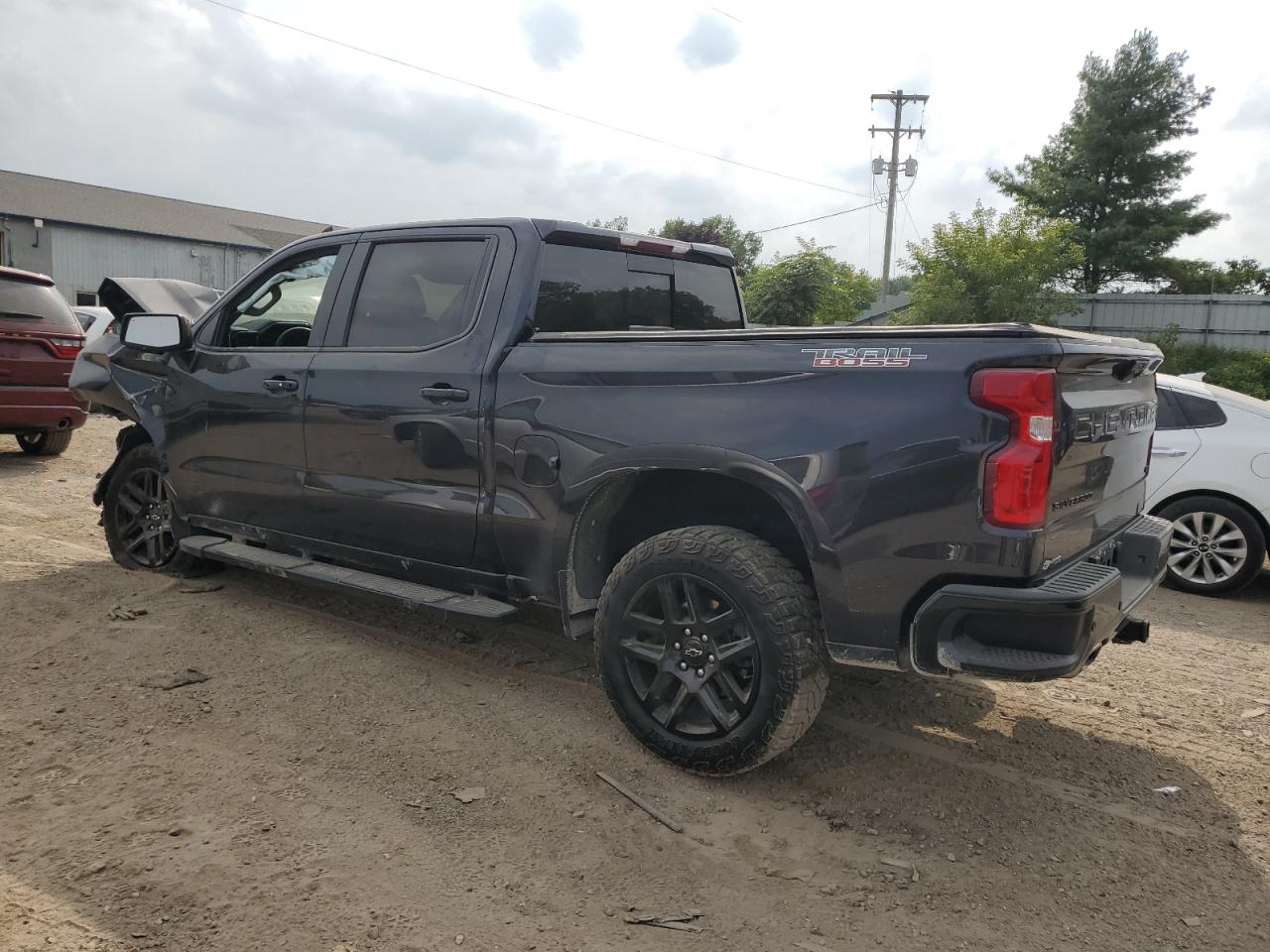 2022 CHEVROLET SILVERADO K1500 LT TRAIL BOSS VIN:3GCUDFELXNG596135