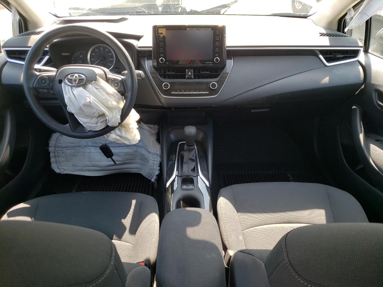 2022 TOYOTA COROLLA LE VIN:5YFEPMAE6NP306250