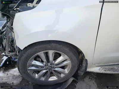 2017 Kia Carnival KNAMC81ABHS328928 VIN:KNAMC81ABHS328928