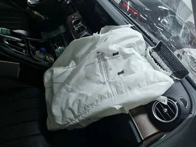 2017 Mercedes-Benz E 300 WDDZF4KB2HA163563 VIN:WDDZF4KB2HA163563