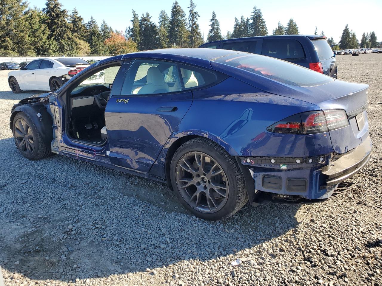2022 TESLA MODEL S  VIN:5YJSA1E52NF490630