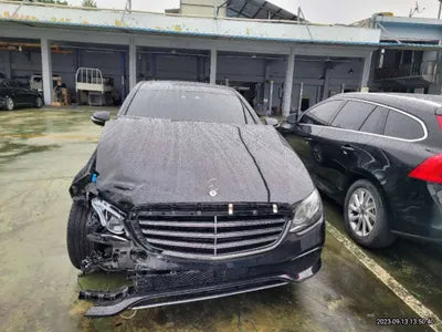 2017 Mercedes-Benz E 220 WDDZF0EB2HA127165 VIN:WDDZF0EB2HA127165