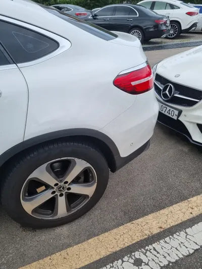 2019 Mercedes-Benz GLC 300 WDC0J4KB2KF528068 VIN:WDC0J4KB2KF528068