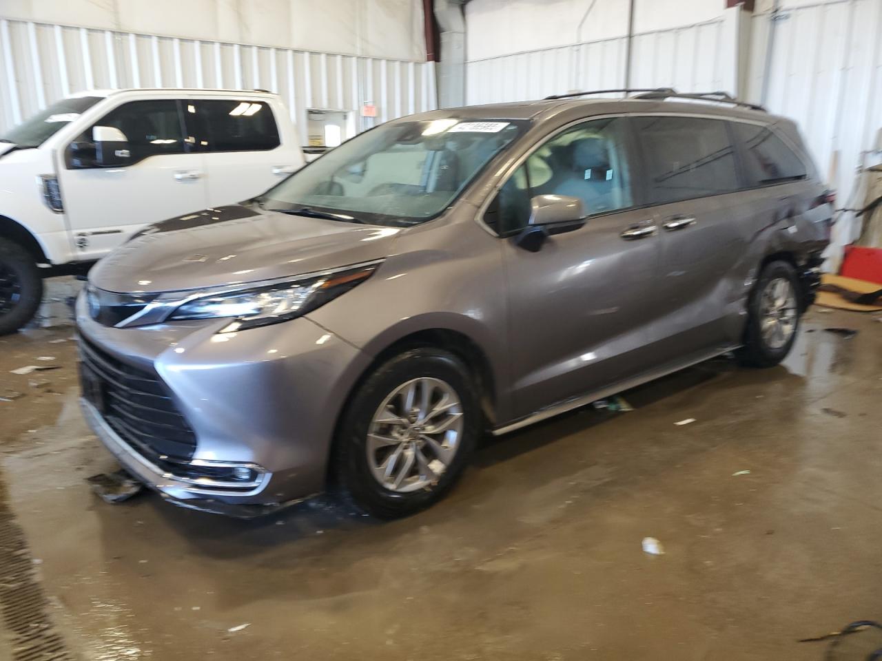 2022 TOYOTA SIENNA XLE VIN:5TDYSKFC6NS043806
