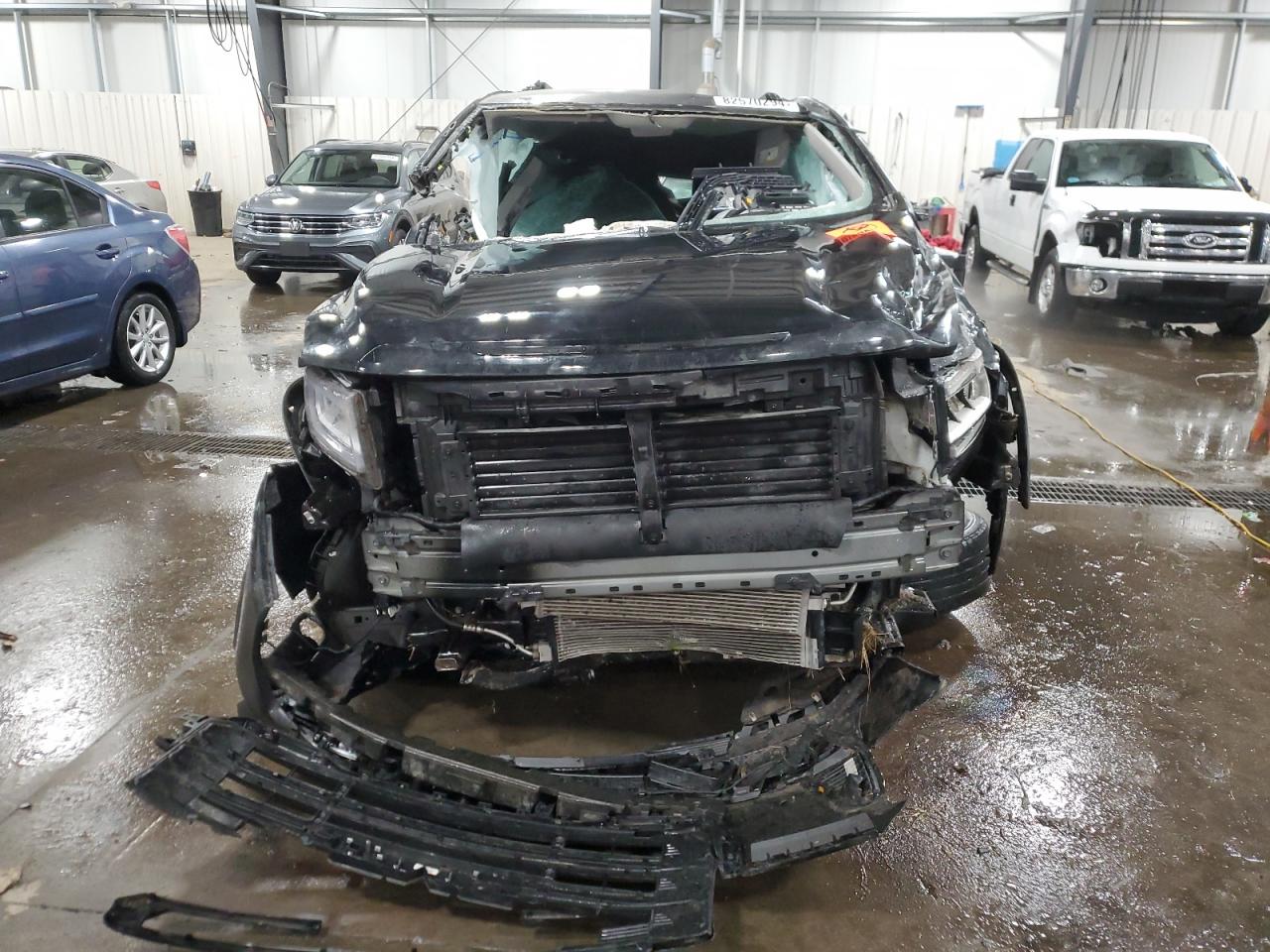 2022 GMC ACADIA SLE VIN:1GKKNRLS8NZ138274
