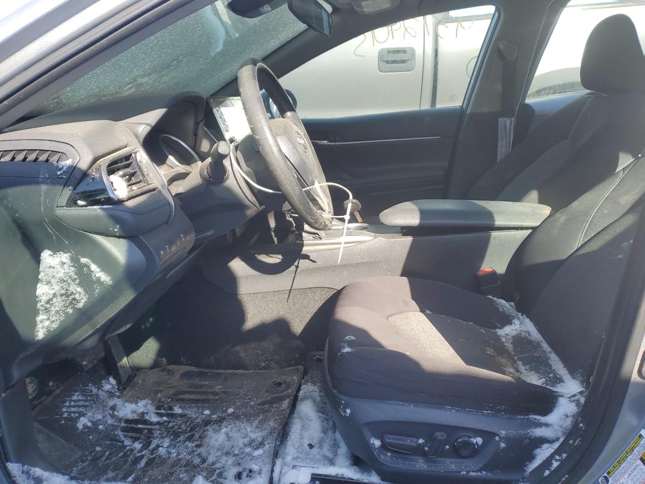 2022 TOYOTA CAMRY LE VIN:4T1C11AK3NU647973