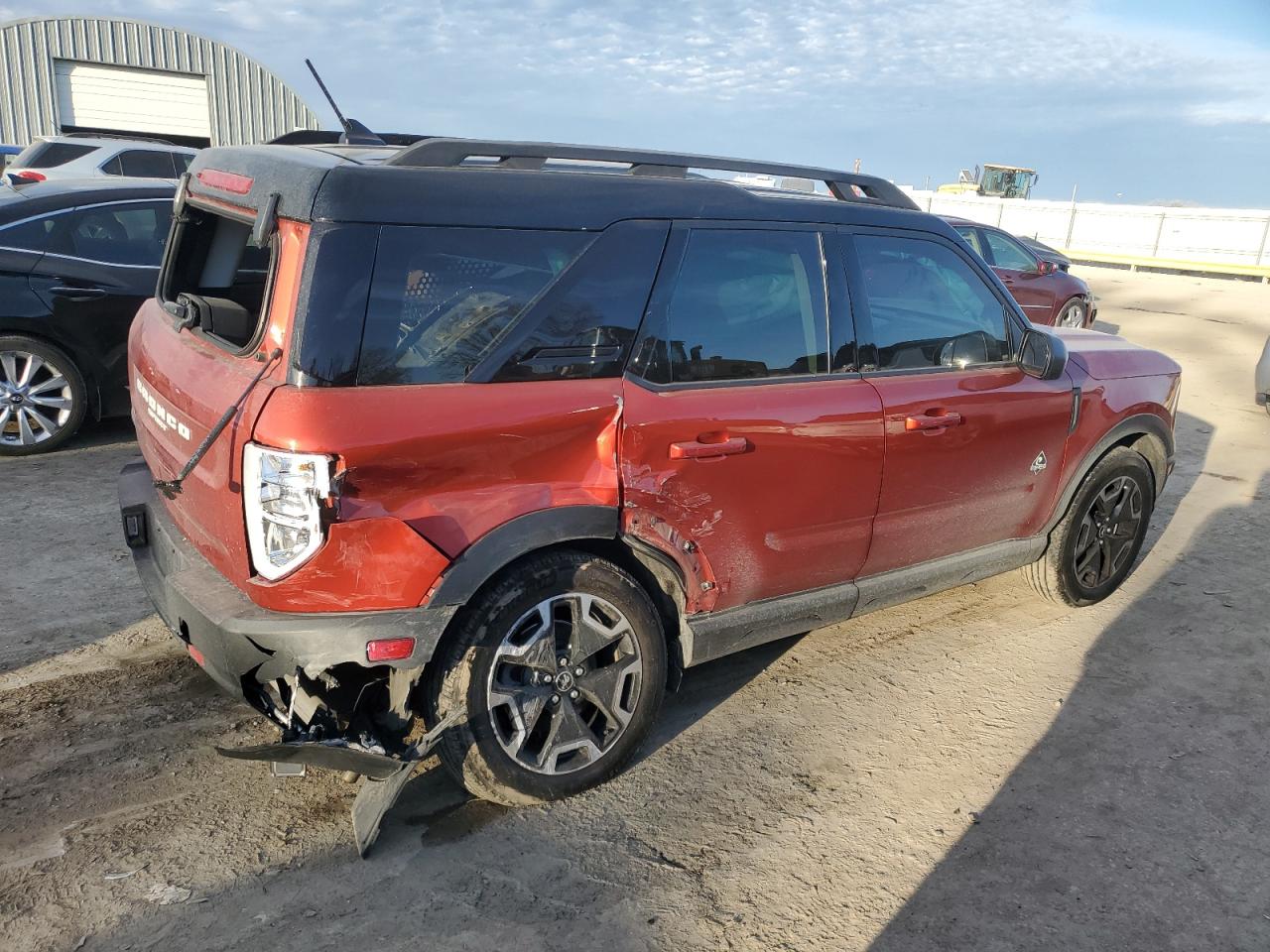 2022 FORD BRONCO SPORT OUTER BANKS VIN:3FMCR9C69NRD42072