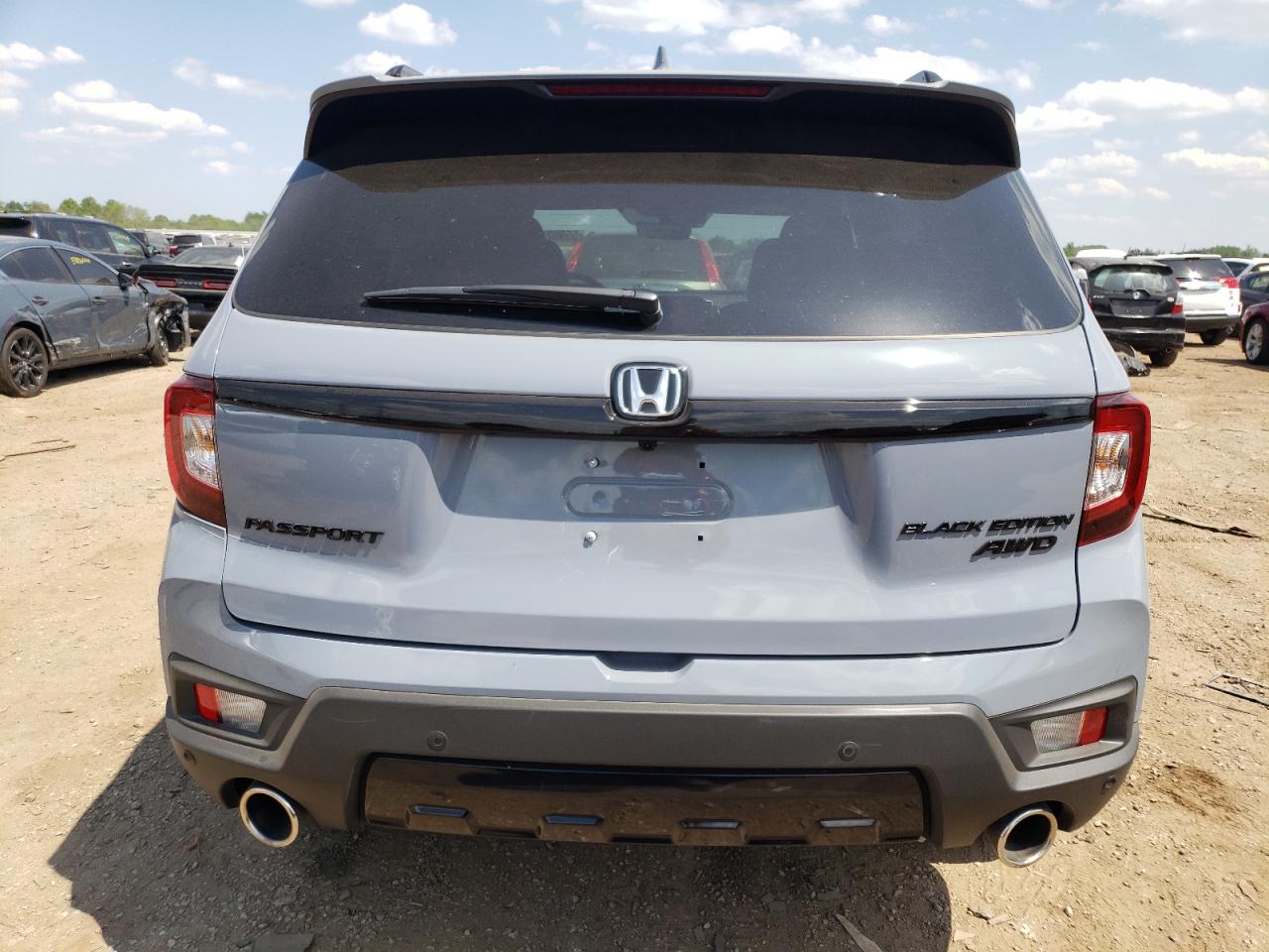 2024 HONDA PASSPORT BLACK EDITION VIN:5FNYF8H80RB006714