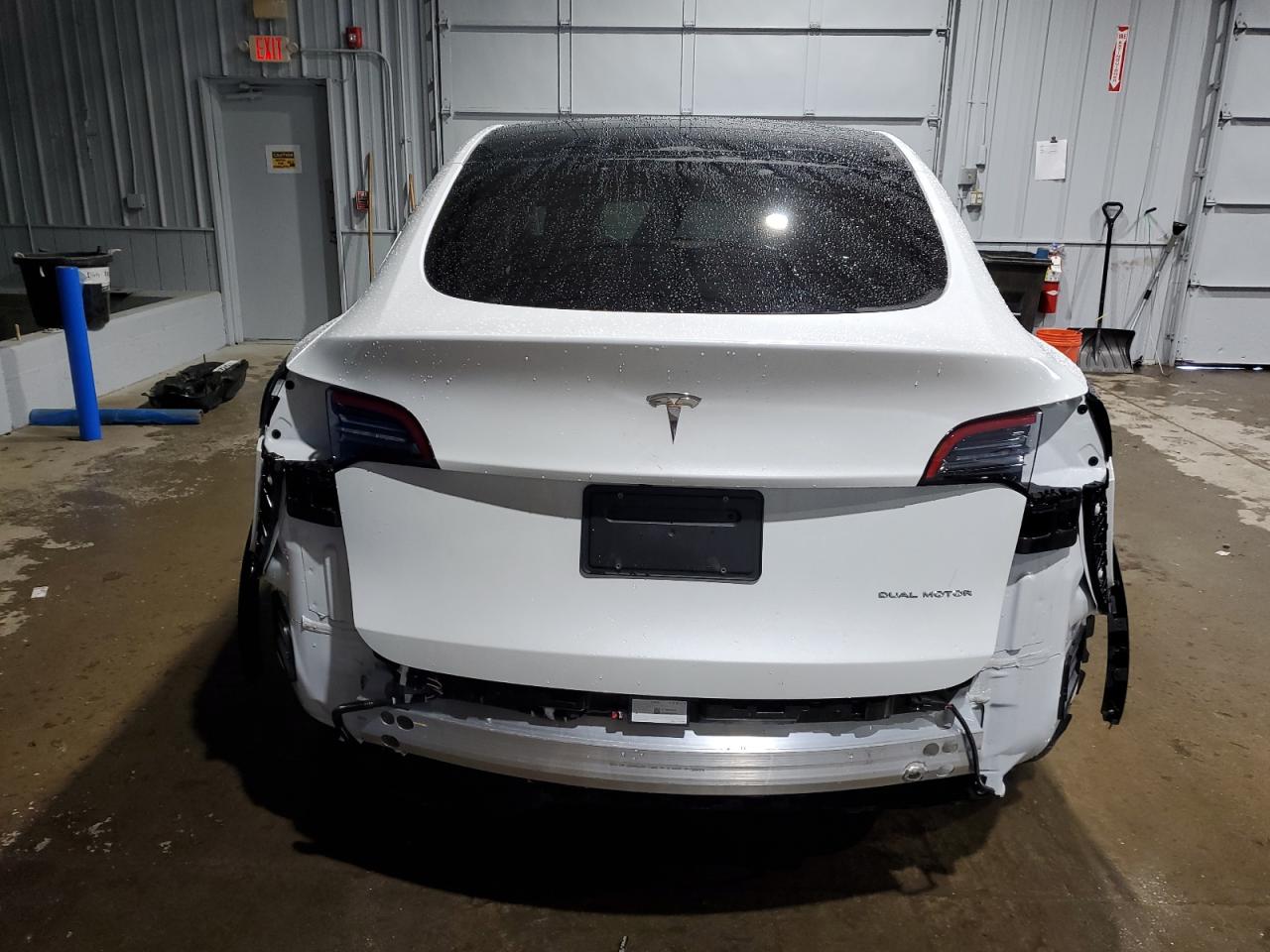 2023 TESLA MODEL Y  VIN:7SAYGDEE1PF699308