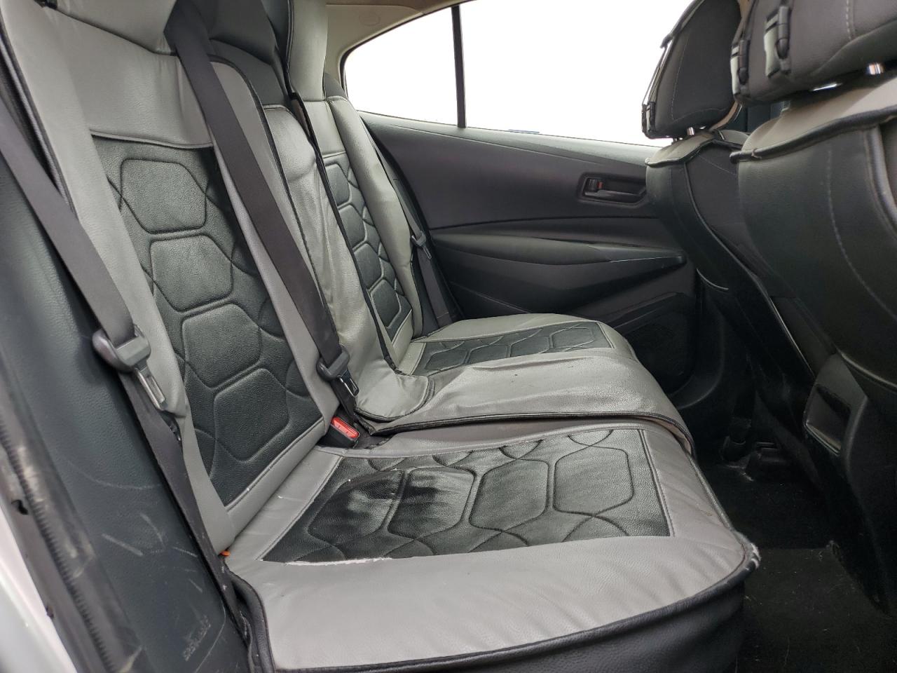 2022 TOYOTA COROLLA LE VIN:JTDEAMDE5NJ049101