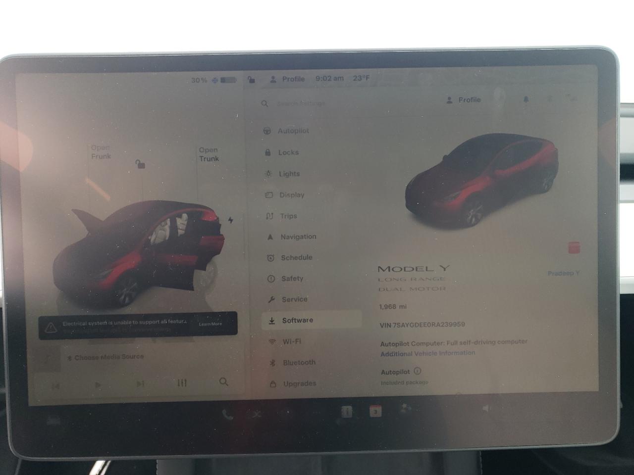 2024 TESLA MODEL Y  VIN:7SAYGDEE0RA239959