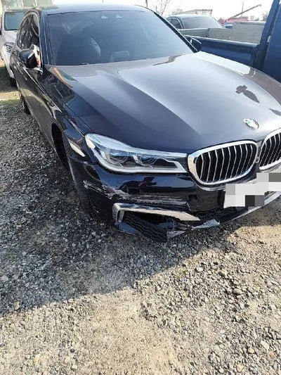 2018 BMW 740 VIN: