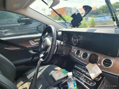 2018 Mercedes-Benz E 300 VIN: