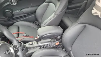 2020 MINI Cooper WMWXR7103L2N24342 VIN:WMWXR7103L2N24342