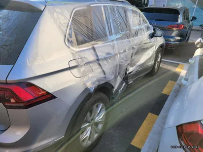 2018 Volkswagen Tiguan WVGZZZ5NZJW964281 VIN:WVGZZZ5NZJW964281