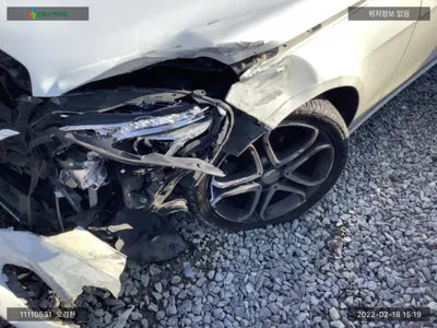 2015 Mercedes-Benz E 250 WDDHF9HB2GB271335 VIN:WDDHF9HB2GB271335