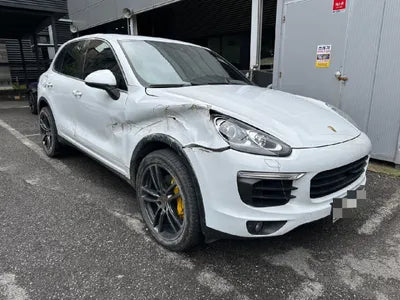 2015 Porsche Cayenne VIN: