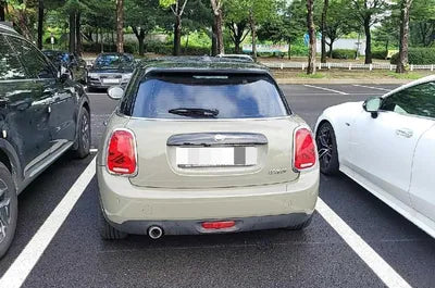 2019 MINI Cooper VIN: