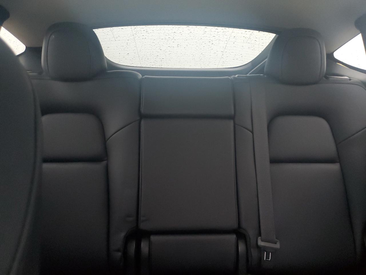 2022 TESLA MODEL Y  VIN:7SAYGDEE4NF329743