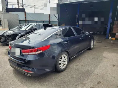 2016 Kia K5 VIN:
