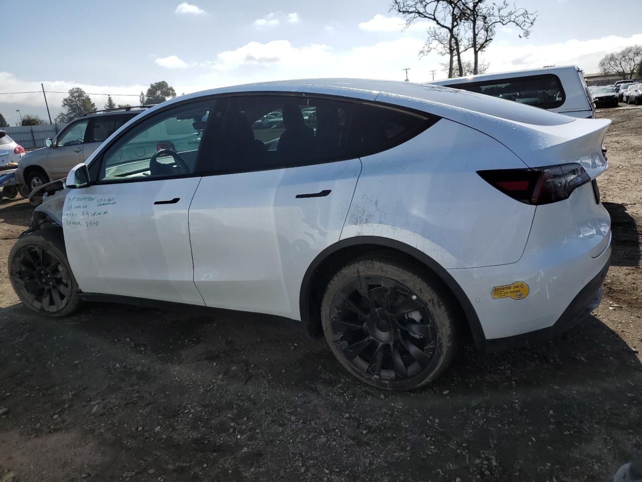 2022 TESLA MODEL Y  VIN:7SAYGDEEXNF494132