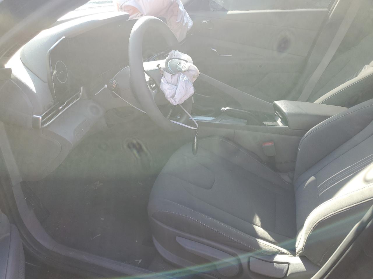 2024 HYUNDAI ELANTRA SEL VIN:KMHLM4DG9RU701315