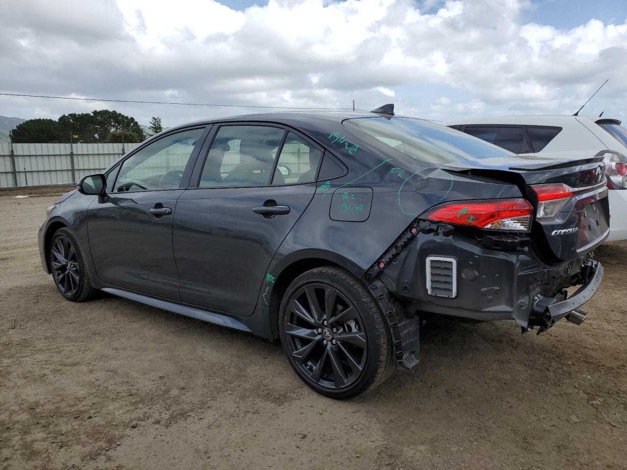 2024 TOYOTA COROLLA LE VIN:JTDBCMFE6R3047135