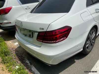 2015 Mercedes-Benz E 220 WDDHF0CB8GB208162 VIN:WDDHF0CB8GB208162