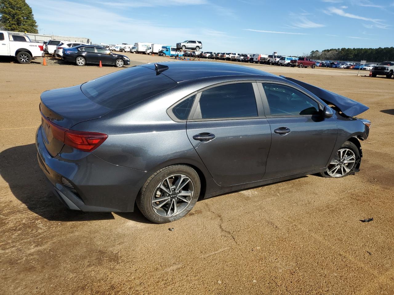 2023 KIA FORTE LX VIN:3KPF24AD8PE630816