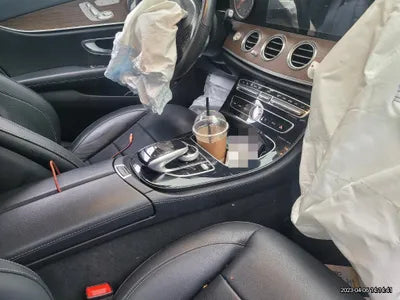 2017 Mercedes-Benz E 300 VIN: