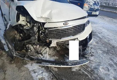 2018 Kia Carnival KNAME81ABJS437913 VIN:KNAME81ABJS437913
