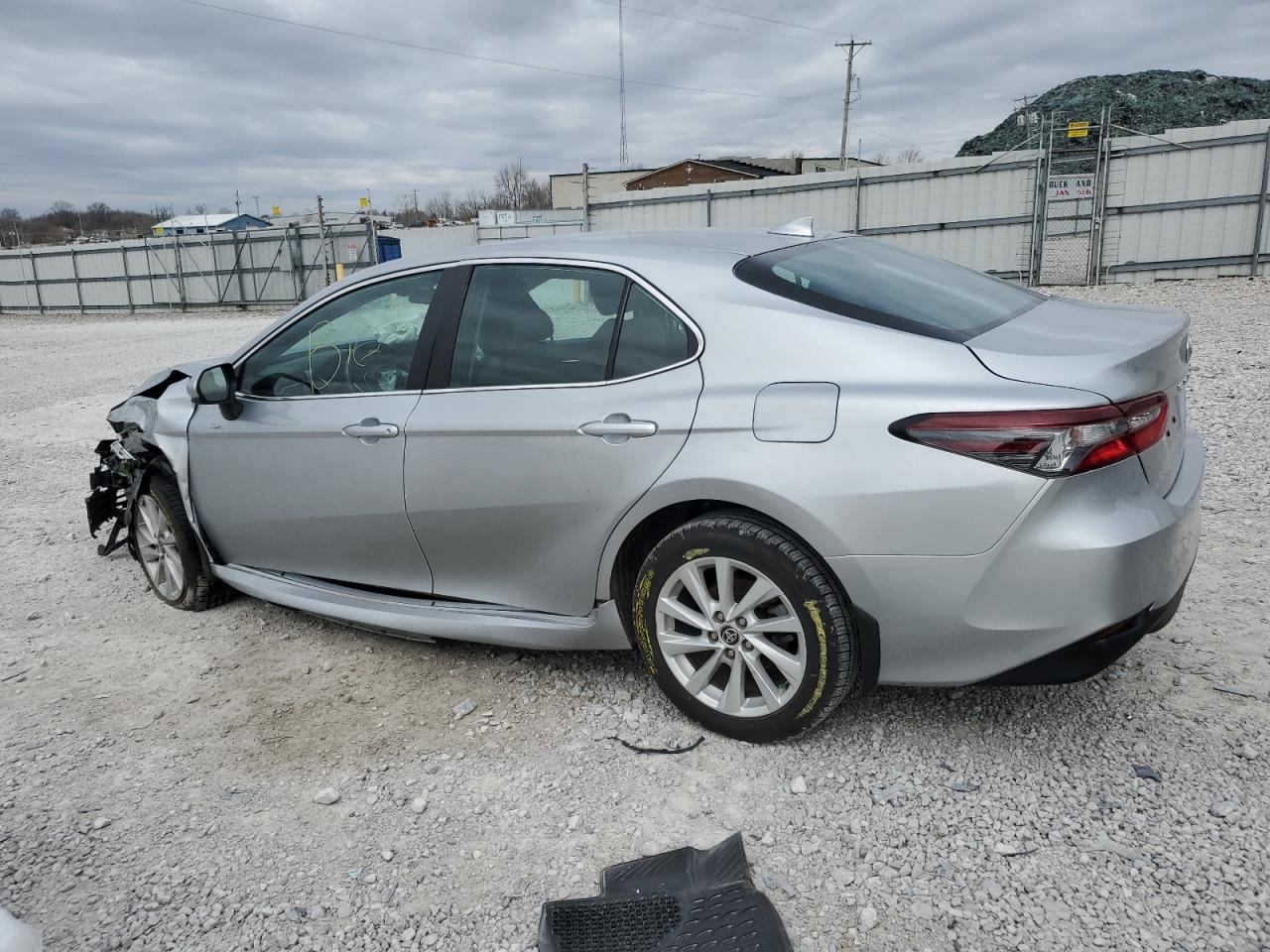 2022 TOYOTA CAMRY LE VIN:4T1C11AK5NU037797