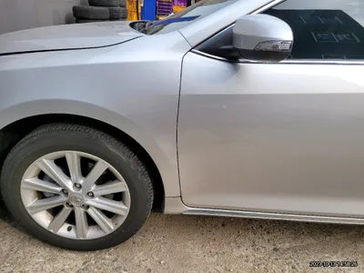 2014 Toyota Camry VIN: