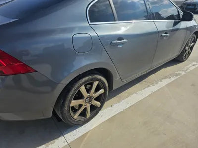 2018 Volvo S60 YV1FS79B0J2466713 VIN:YV1FS79B0J2466713