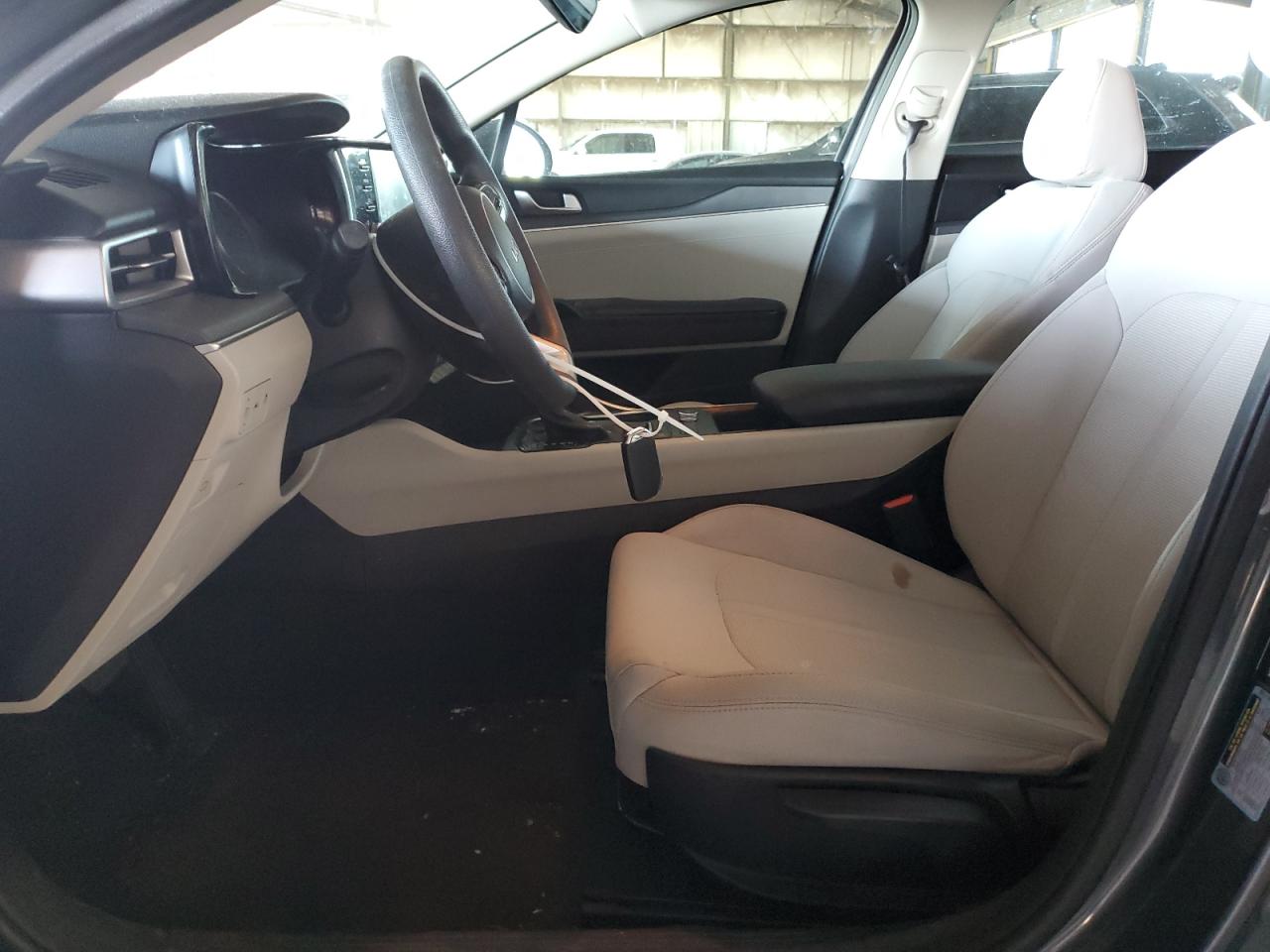 2022 KIA K5 LXS VIN:5XXG14J22NG147915