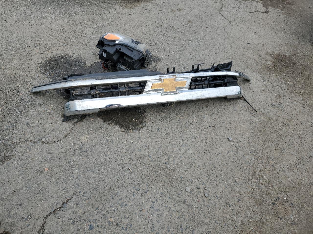 2022 CHEVROLET SILVERADO K1500 LT VIN:3GCUDDED7NG530042