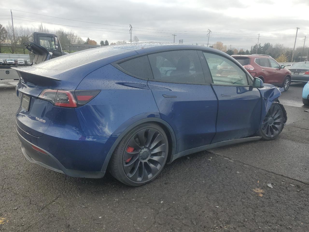 2022 TESLA MODEL Y  VIN:7SAYGDEF2NF400074