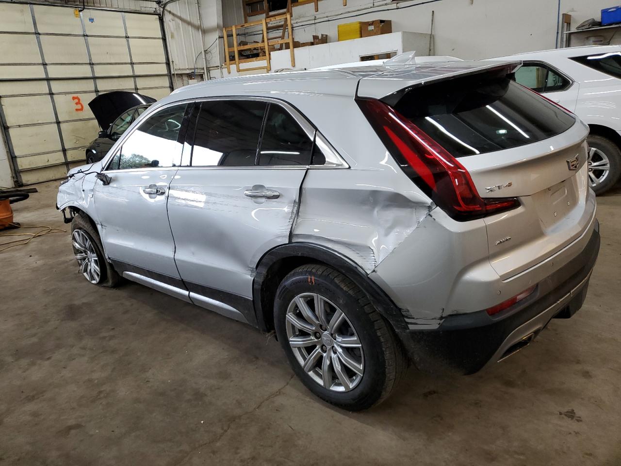 2022 CADILLAC XT4 PREMIUM LUXURY VIN:1GYFZDR4XNF106645