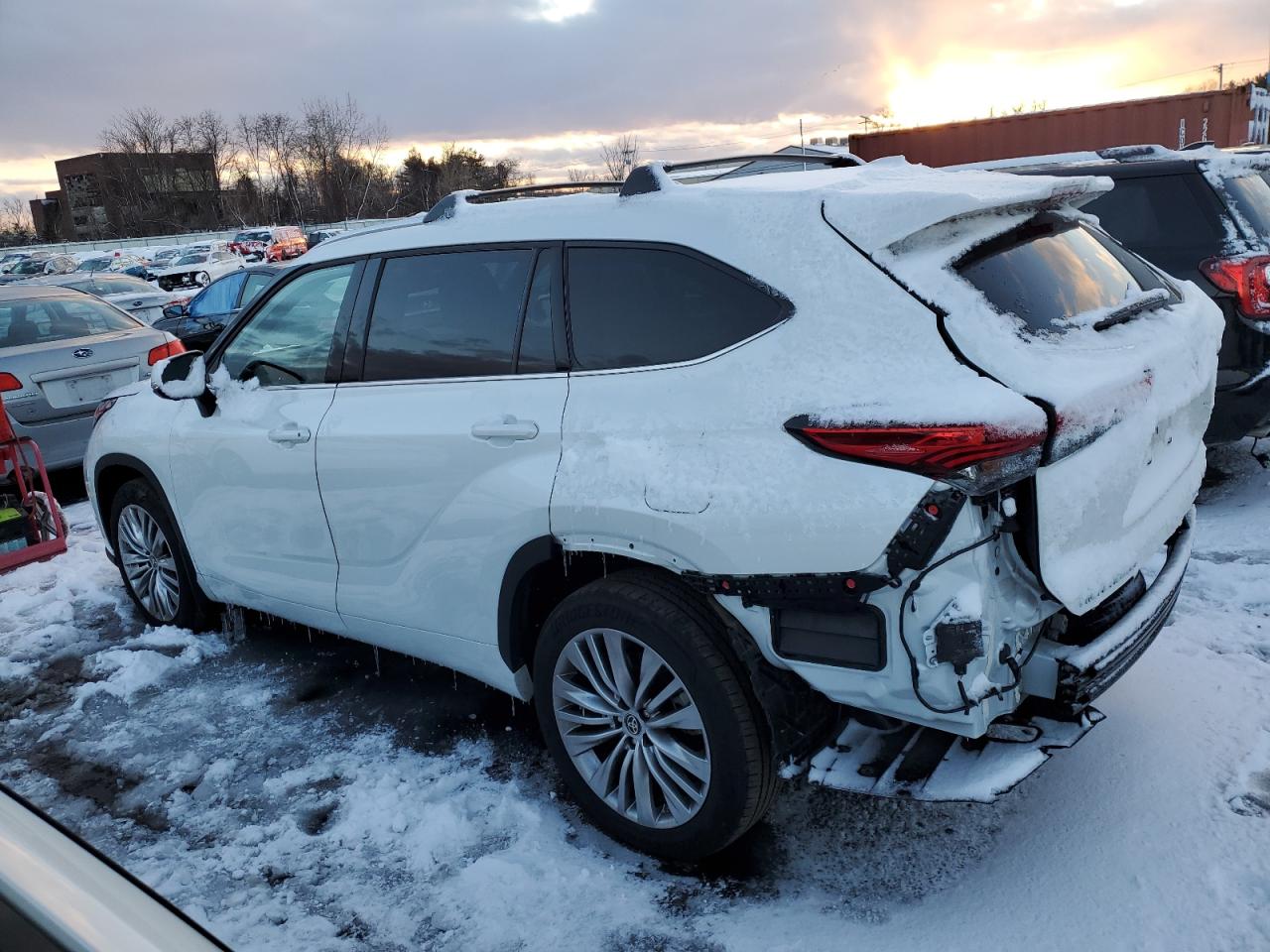2023 TOYOTA HIGHLANDER L VIN:5TDKDRBH4PS025236