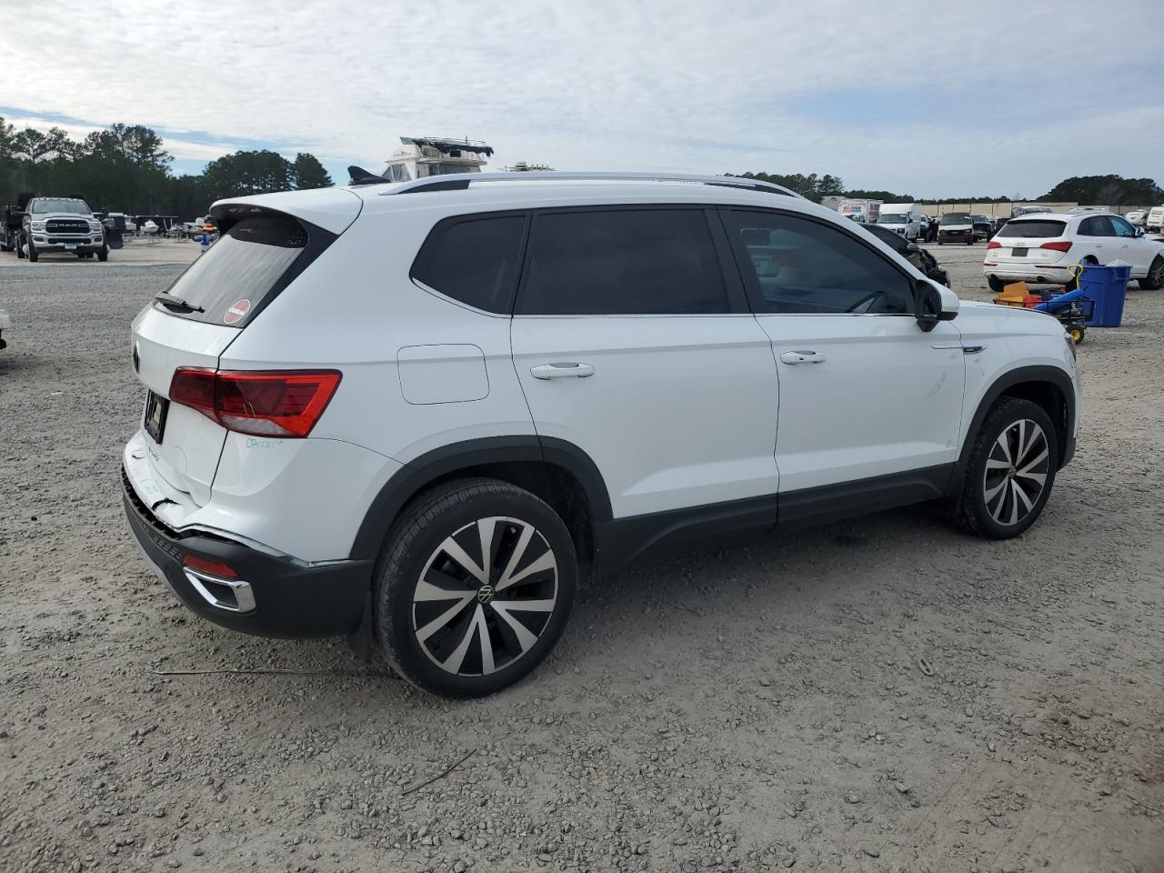 2022 VOLKSWAGEN TAOS SE VIN:3VVRX7B25NM030305
