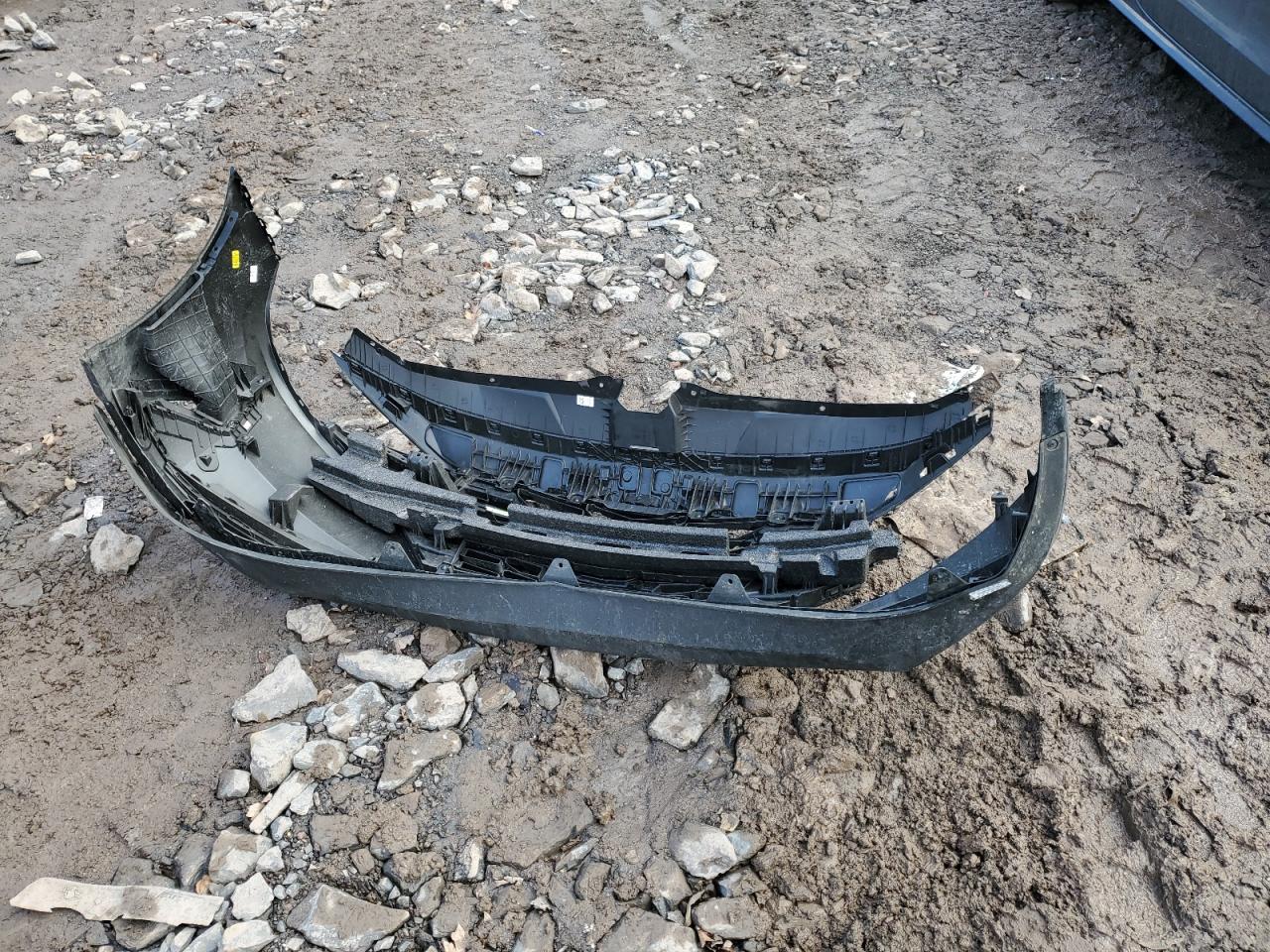 2023 HYUNDAI ELANTRA SEL VIN:KMHLS4AG8PU589856