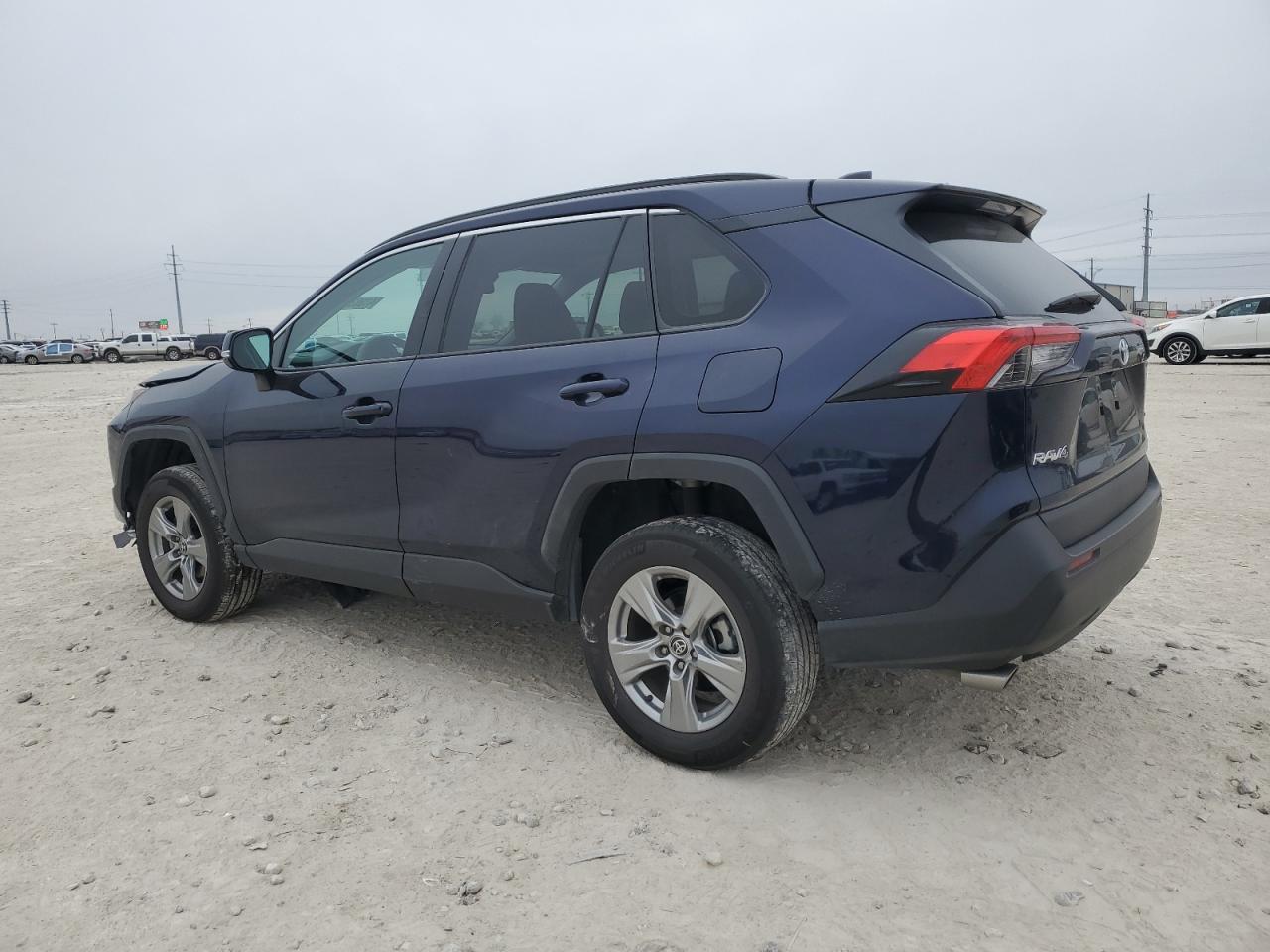 2023 TOYOTA RAV4 XLE VIN:2T3W1RFV5PW272127