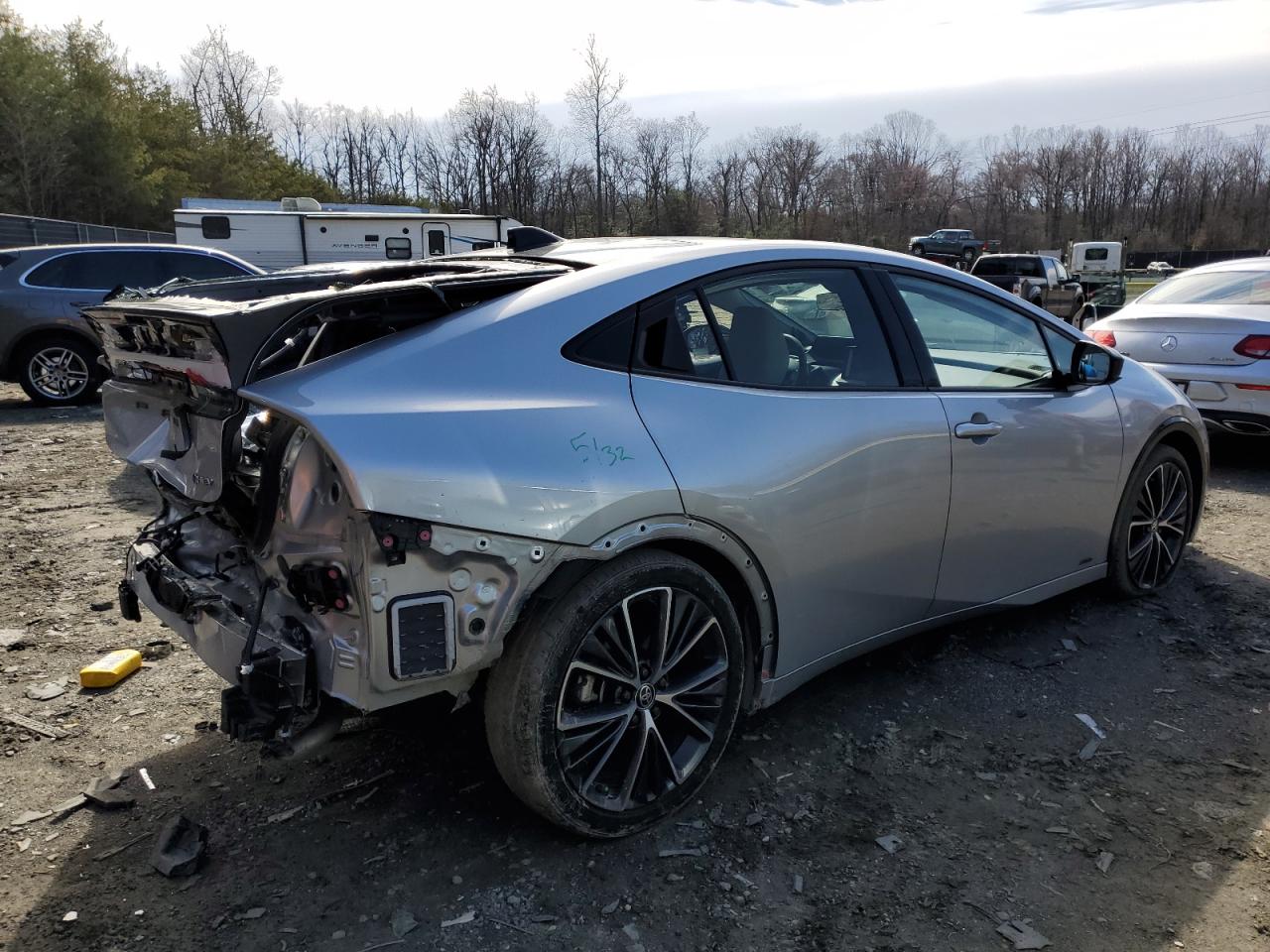 2023 TOYOTA PRIUS LE VIN:JTDADABU8P3002408