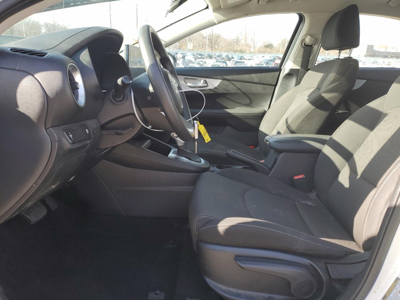 2024 KIA FORTE LX VIN:3KPF24AD7RE752179