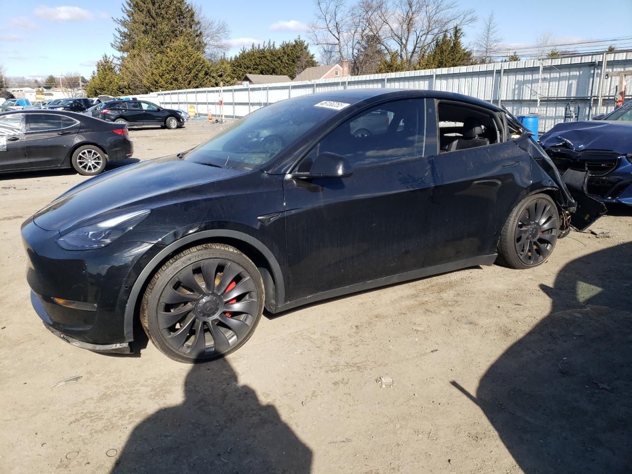 2022 TESLA MODEL Y  VIN:7SAYGDEFXNF563443