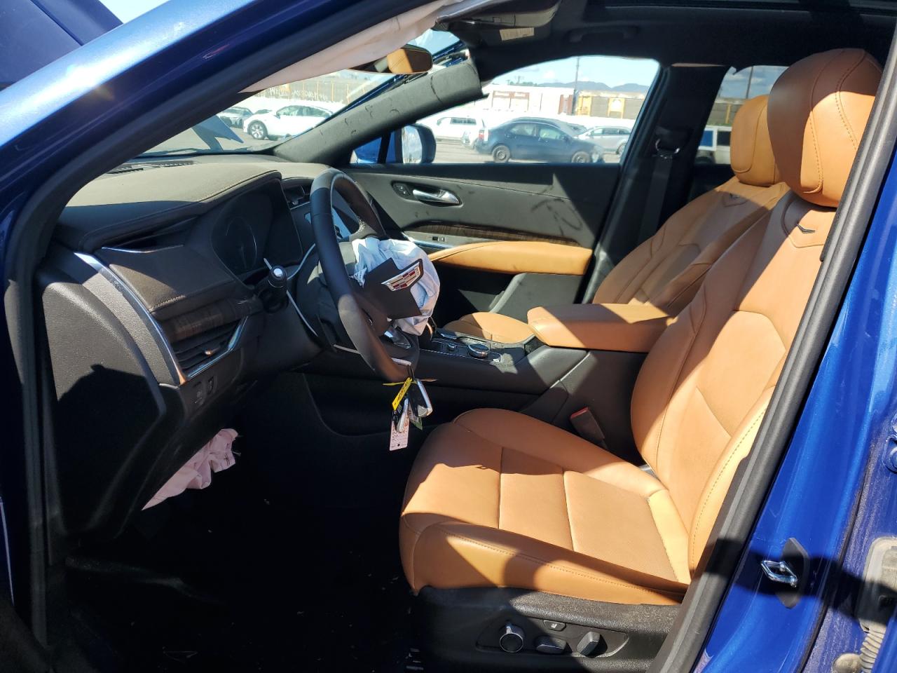 2023 CADILLAC XT4 PREMIUM LUXURY VIN:1GYFZDR44PF206176