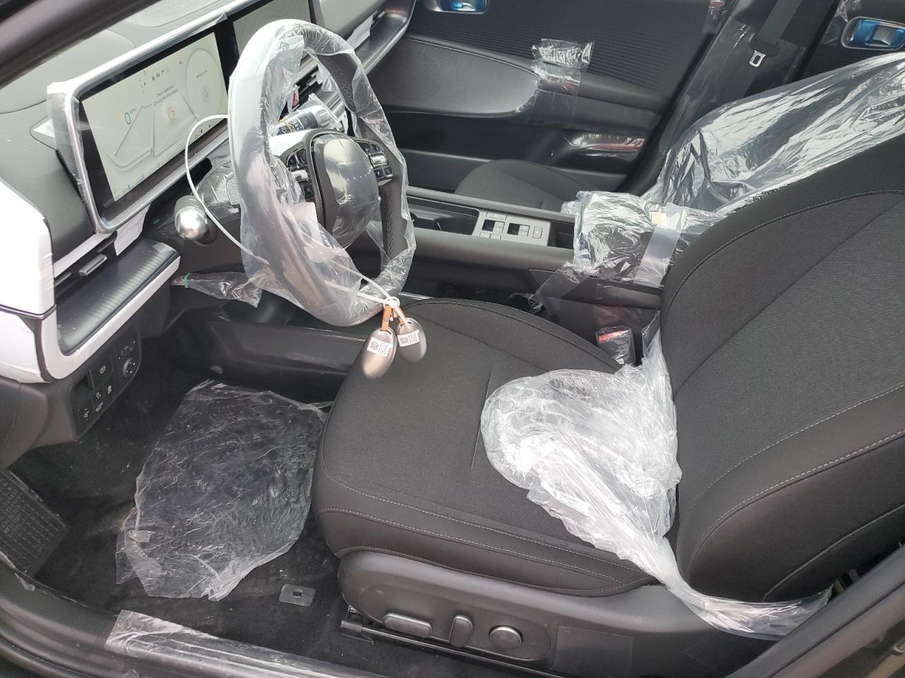 2023 HYUNDAI IONIQ 6 SE VIN:KMHM24AA2PA051414