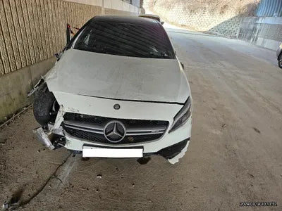 2016 Mercedes-Benz A 45 AMG WDDBF5CB4GJ465134 VIN:WDDBF5CB4GJ465134